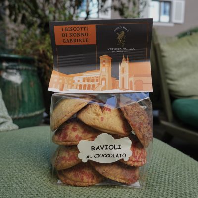 Ravioli filled with gianduja or dark chocolate creams