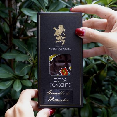 Tavoletta cioccolato extra fondente con pistacchi