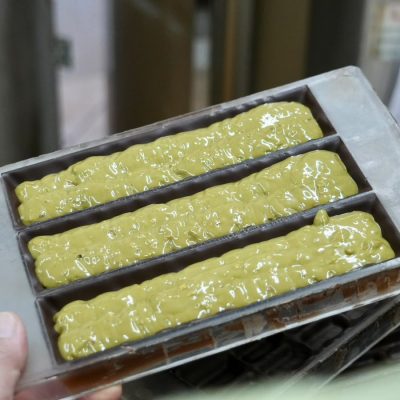 Alternative view of Tavoletta con Ripieno al Pistacchio